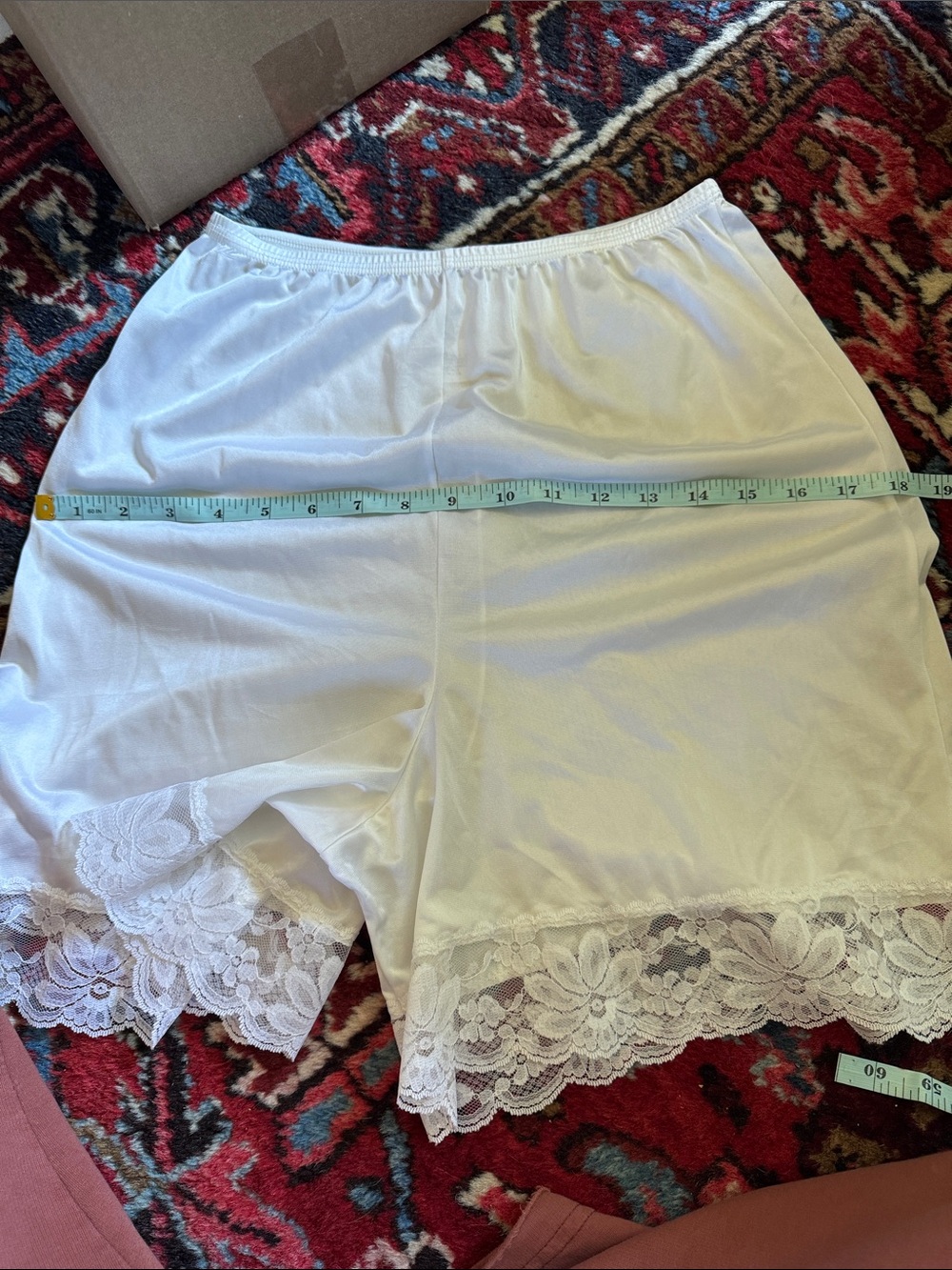 Vintage White Half Slip Shorts Lace Trim Nylon Pettipants Size Small - Picture 9 of 10